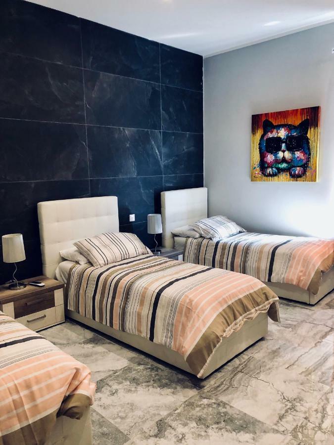 Holiday Townhouse In Sliema Centre المظهر الخارجي الصورة